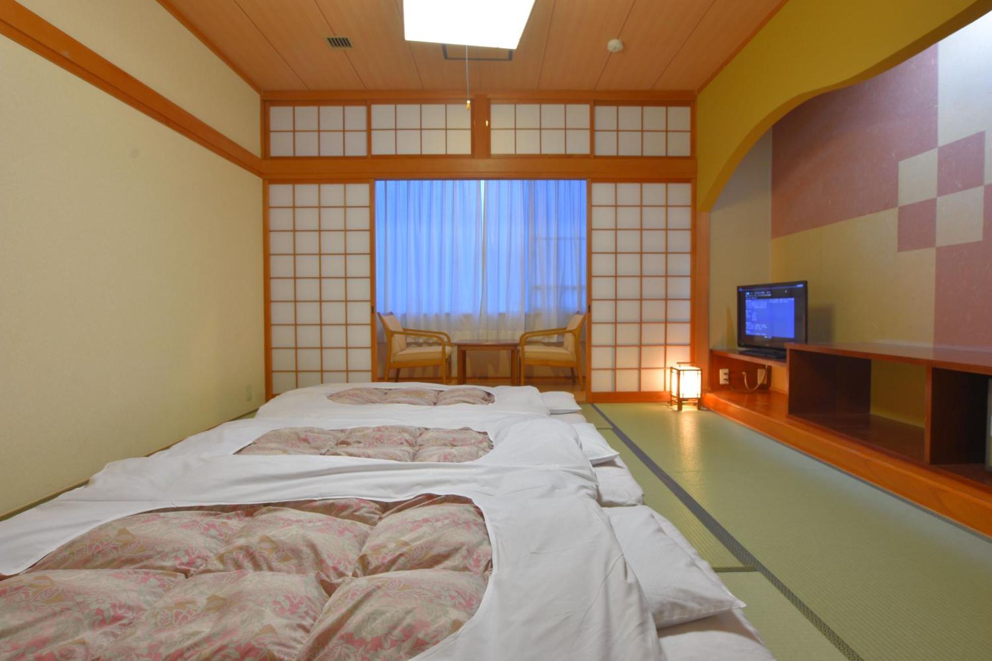 Hill Hotel Sunpia Iga Номер фото